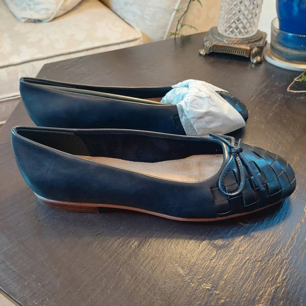 NEW! Bella Vita Women's Francie Woven Top Ballet Flat Slip-on Navy Size 9WW $90